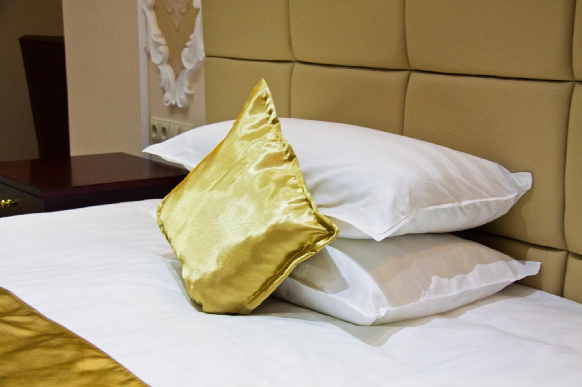 Sky Luxe Hotel 3*