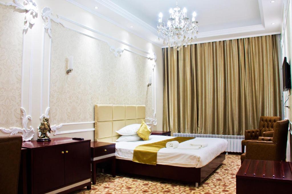 Sky Luxe Hotel